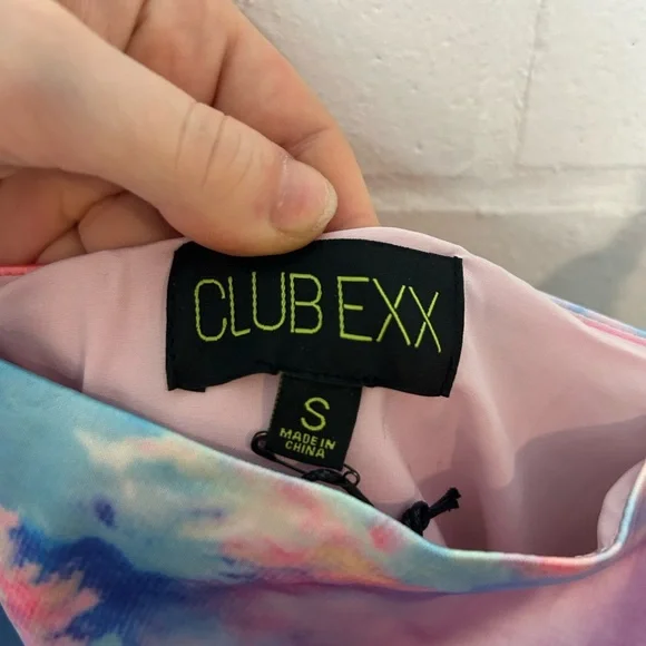 NWT Club Exx Dollskill Rainbow Dress with Matching Gloves - Picture 5 of 6